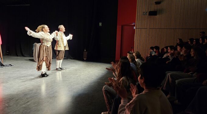 MERCI M MOLIERE 2.jpg